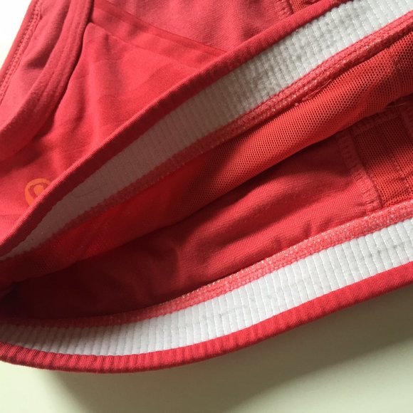 Lululemon Pirouette II Bra - Picture 8 of 9